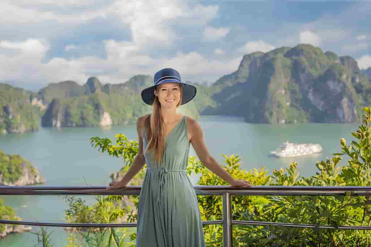 A simple dress and a hat works well for a world traveler